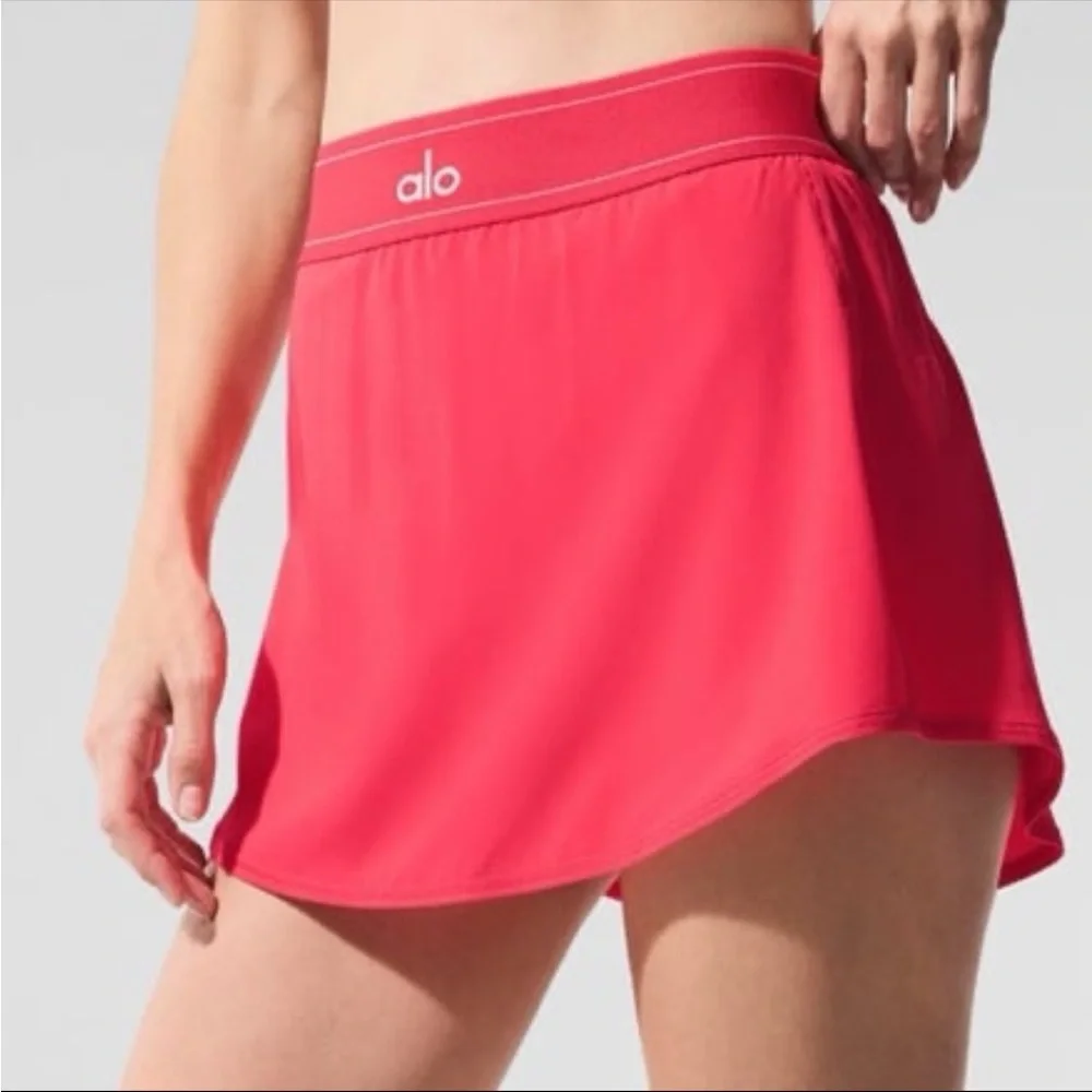 NWT ALO YOGA Candy Red Set: Match Point Tennis Skirt and Splendor Bra - Picture 4 of 12